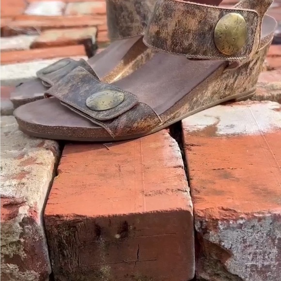 Taos Carousel marbled leather wedge size 8-8 1/2 - Picture 1 of 16